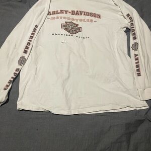 Harley Davidson's white long sleeve